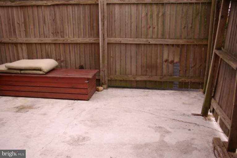 401 E Street Northeast Washington, DC 20002 - Photo 28 of 30 1st flr BR unit private patio