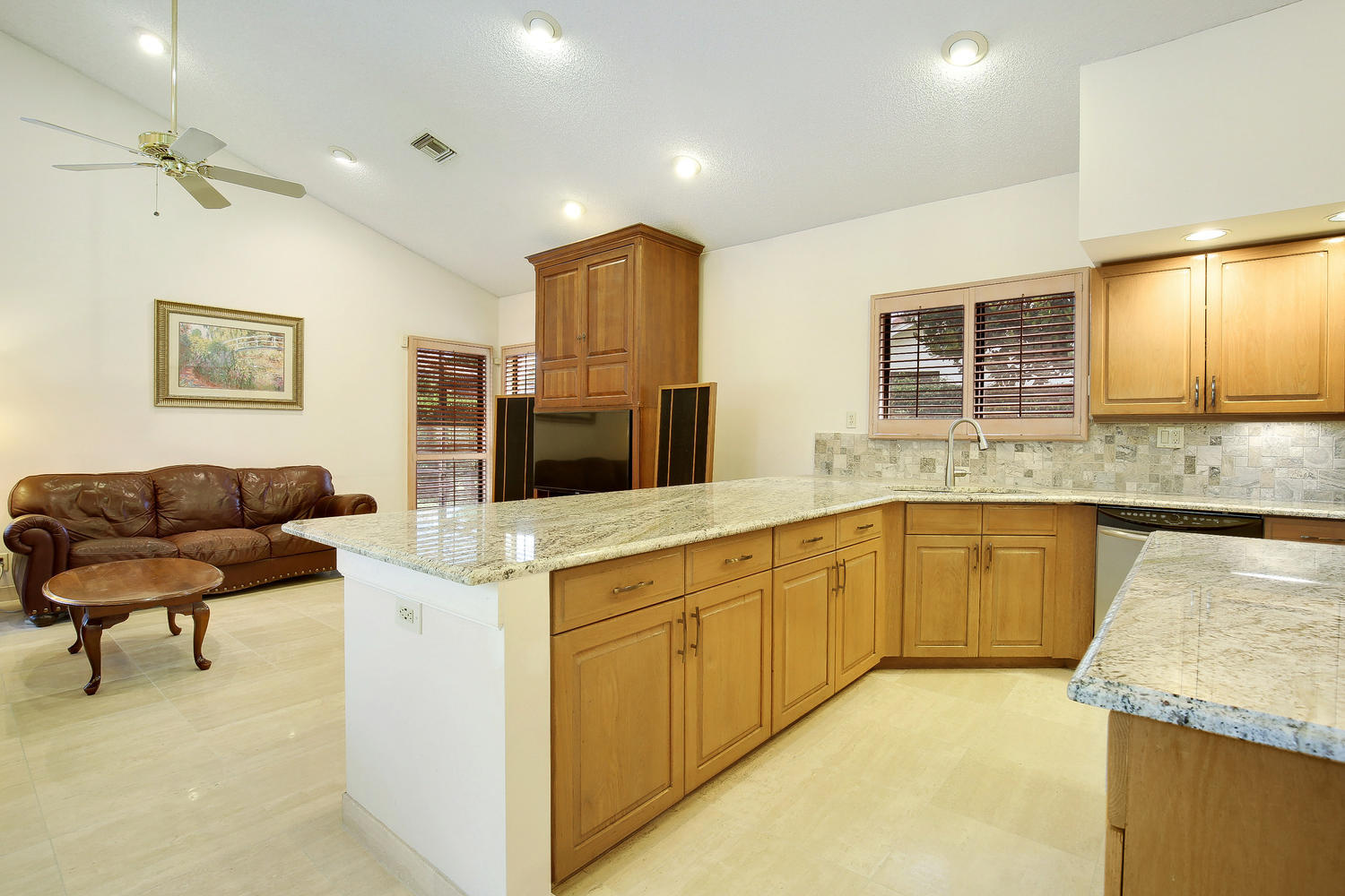 4840 Northwest 28th Avenue Boca Raton, FL 33434 - Photo 12 of 30 Kitchen