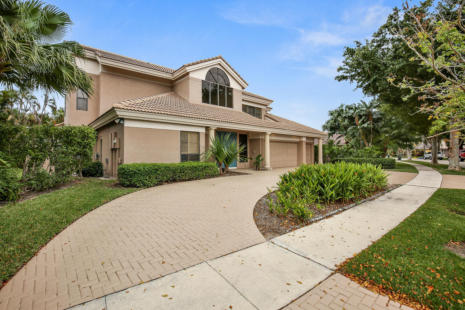 4840 Northwest 28th Avenue Boca Raton, FL 33434 - Photo 28 of 30 Exterior Front