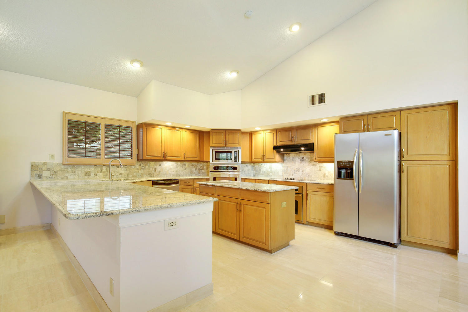 4840 Northwest 28th Avenue Boca Raton, FL 33434 - Photo 10 of 30 Kitchen