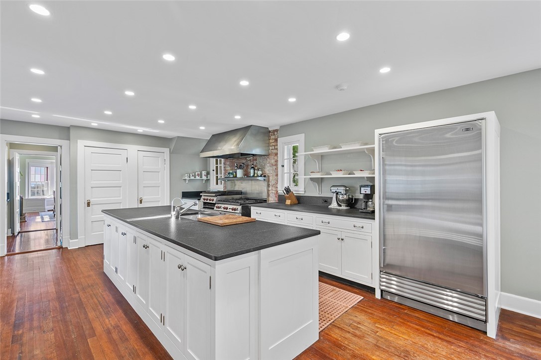 595 Treasure Pond Road Fishers Island, NY 06390 - Photo 22 of 50