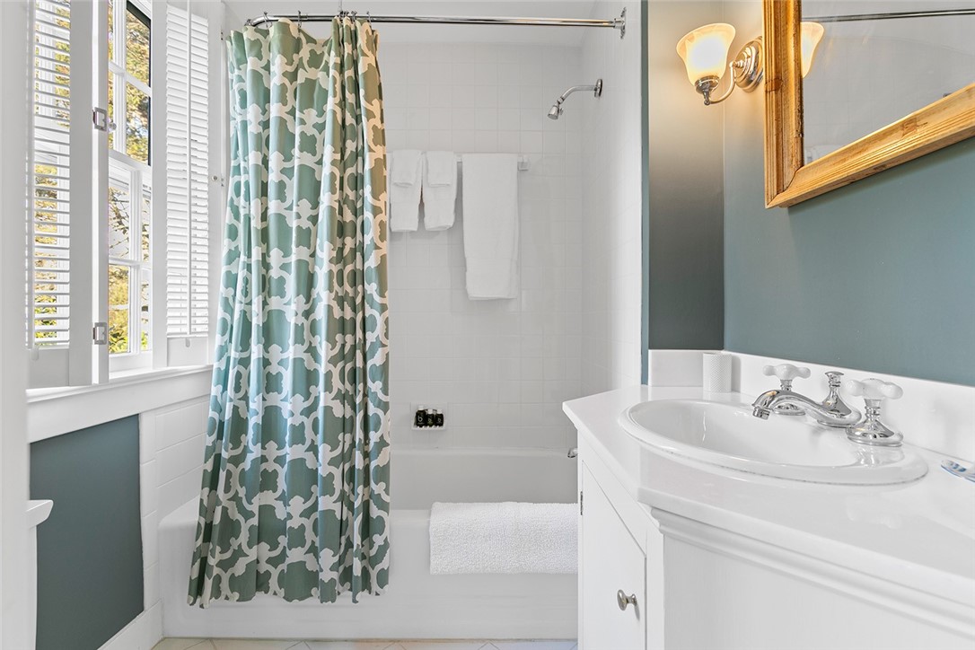 595 Treasure Pond Road Fishers Island, NY 06390 - Photo 40 of 50