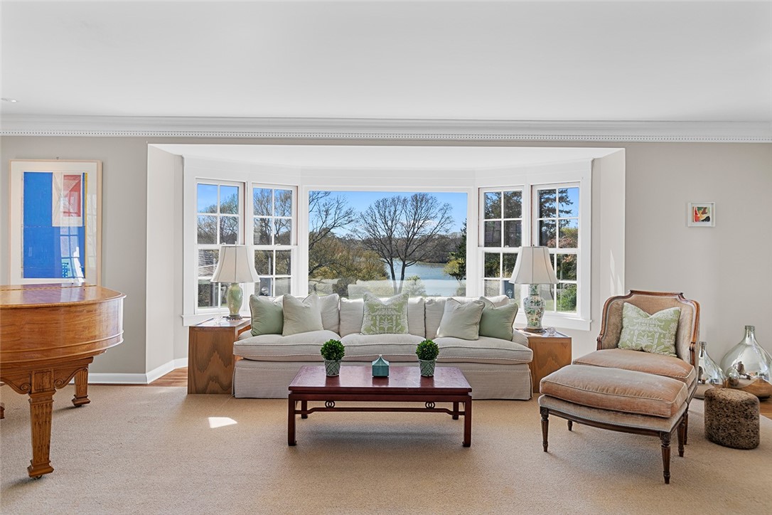 595 Treasure Pond Road Fishers Island, NY 06390 - Photo 9 of 50