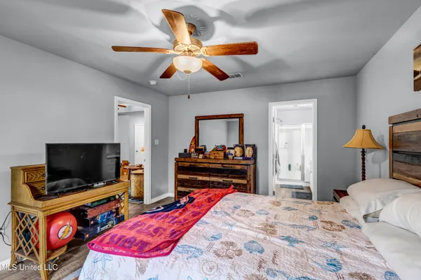 $2,000 | 18231 Mill Cove, Gulfport, MS 39503