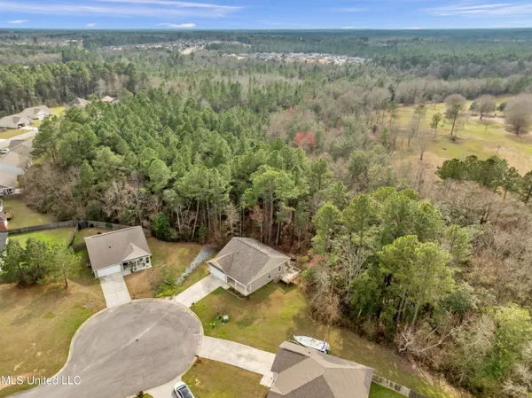 $2,000 | 18231 Mill Cove, Gulfport, MS 39503