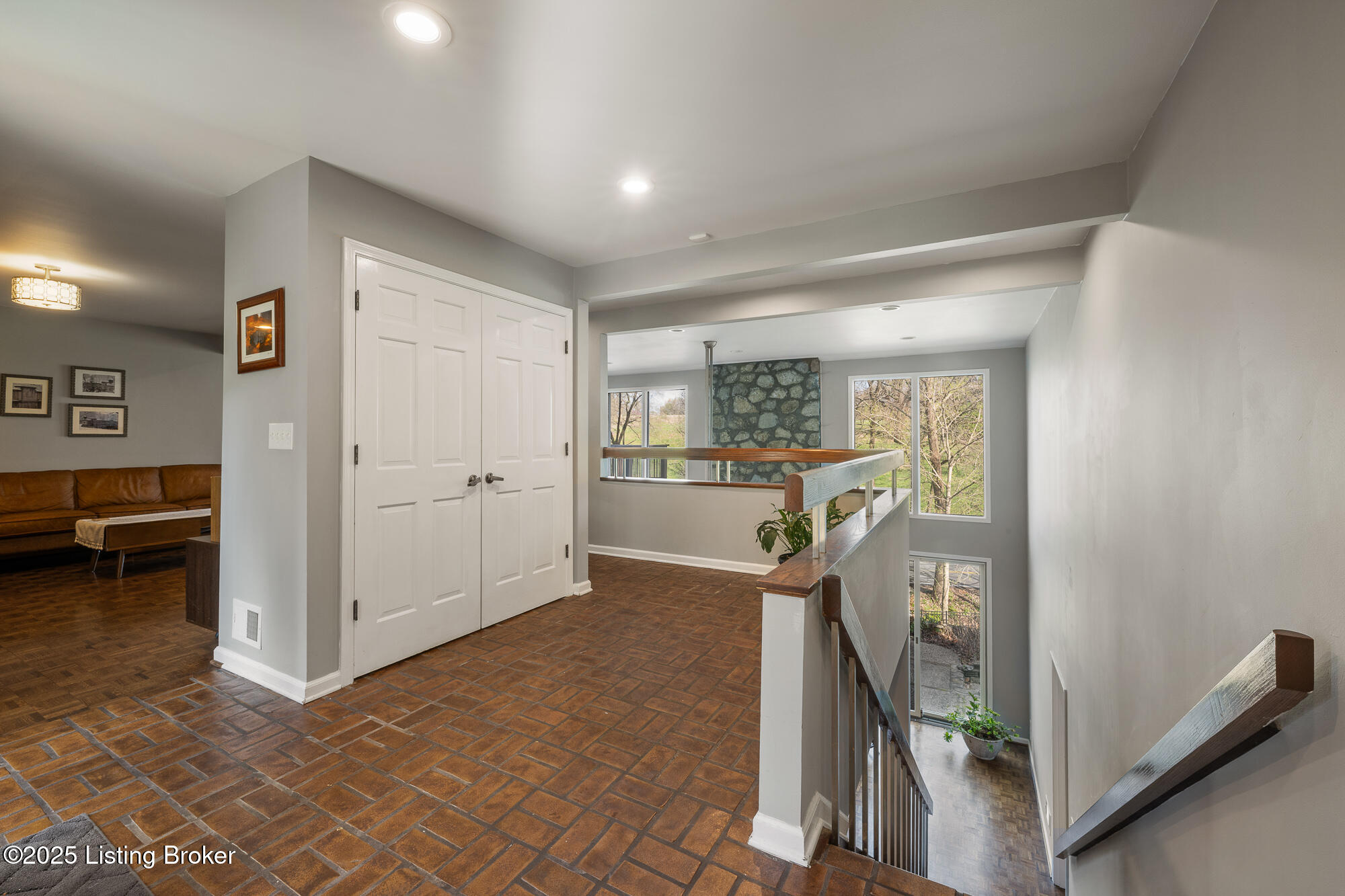 1140 Rostrevor Circle Louisville, KY 40205 - Photo 22 of 56 1140 Rostrevor Cir-22
