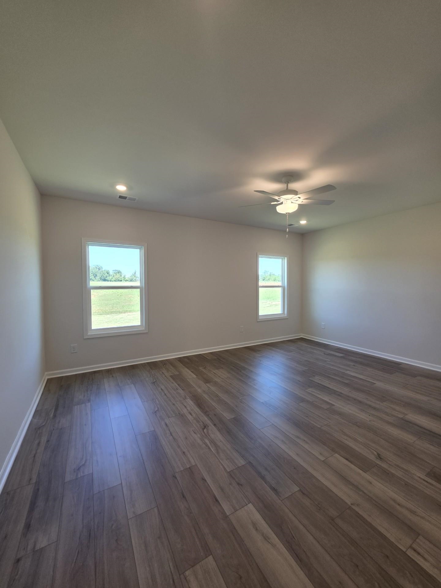 430 Dodger Avenue Chesnee, SC 29323 - Photo 11 of 33 Main Level Primary Bedroom