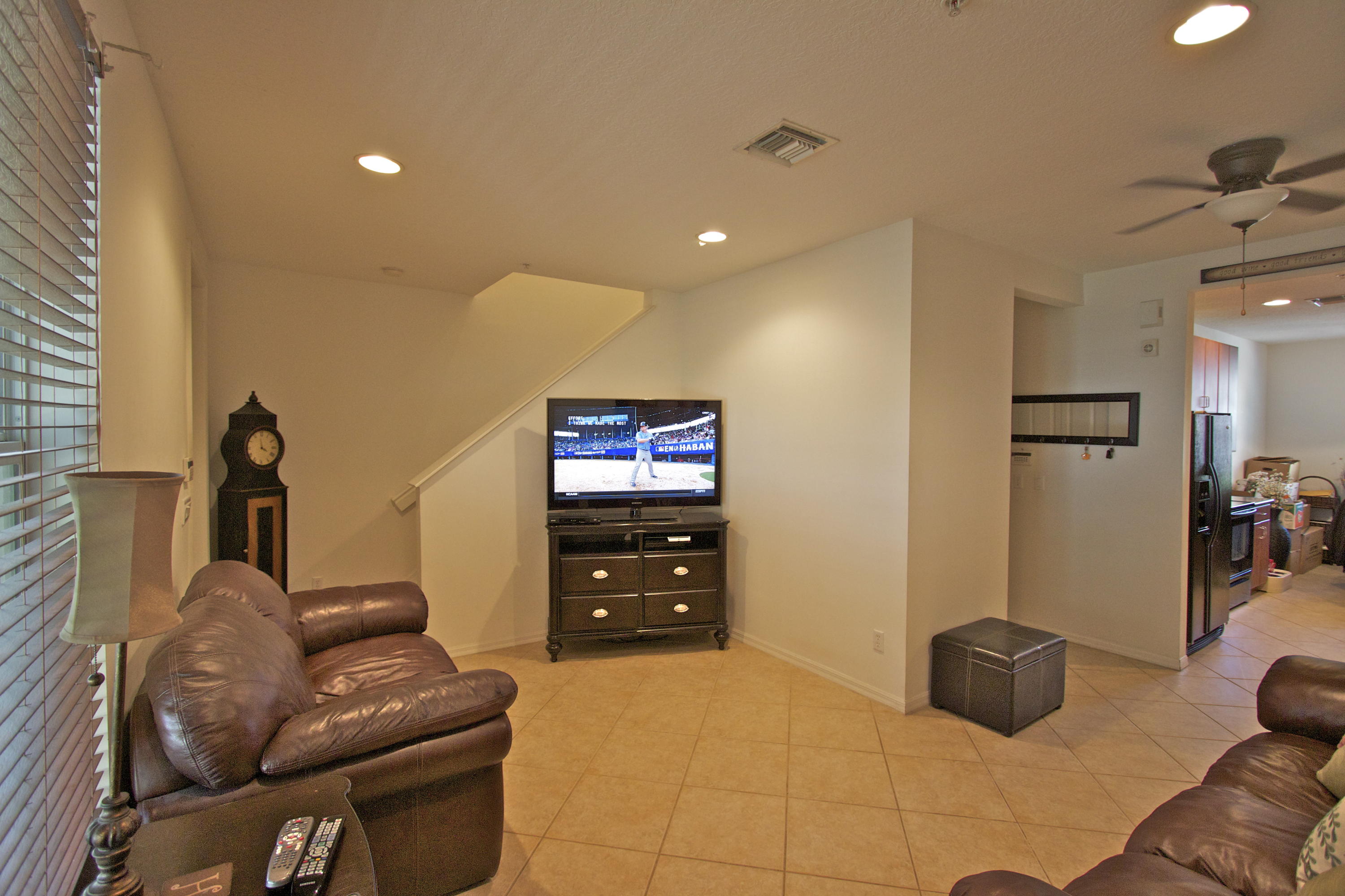 1553 Frederick Small Road Jupiter, FL 33458 - Photo 4 of 23 Family Room