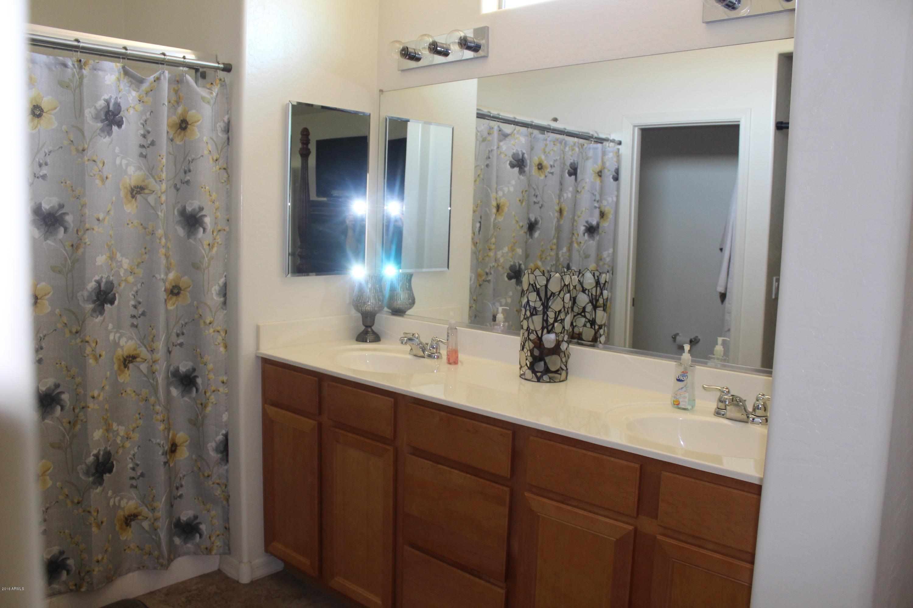 10125 West Chipman Road Tolleson, AZ 85353 - Photo 14 of 18 IMG_4730