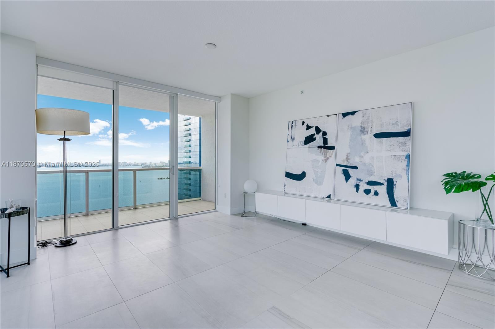 600 Northeast 27th Street, Unit 2801 Miami, FL 33137 - Photo 8 of 48 a view of an empty room