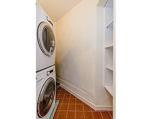 9 Temple Street, Unit 1 Boston, MA 02114 - Photo 17 of 38