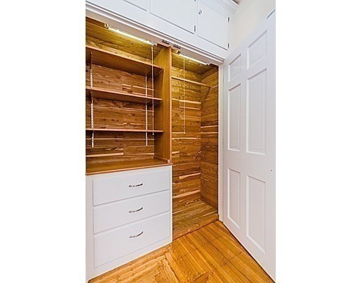9 Temple Street, Unit 1 Boston, MA 02114 - Photo 20 of 38