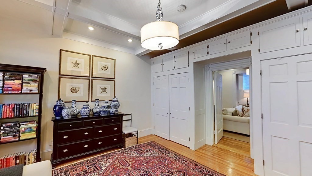 9 Temple Street, Unit 1 Boston, MA 02114 - Photo 21 of 38