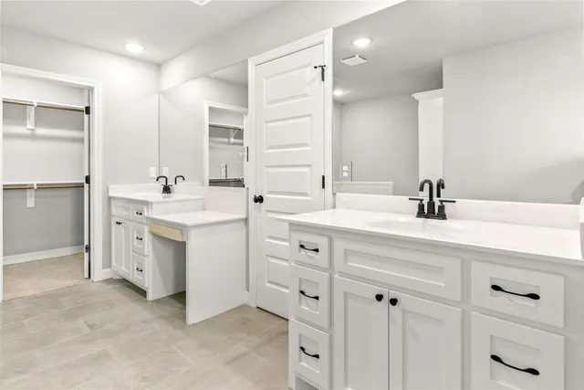 $429,900 | 537 Chuckwagon Trail, Angleton, TX 77515