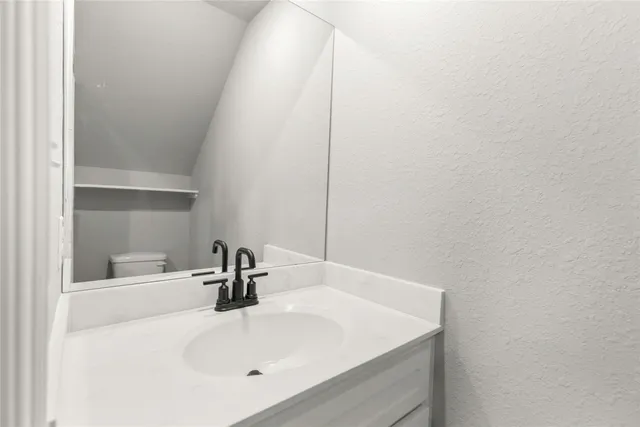 $429,900 | 537 Chuckwagon Trail, Angleton, TX 77515