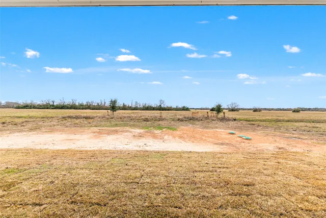 $429,900 | 537 Chuckwagon Trail, Angleton, TX 77515
