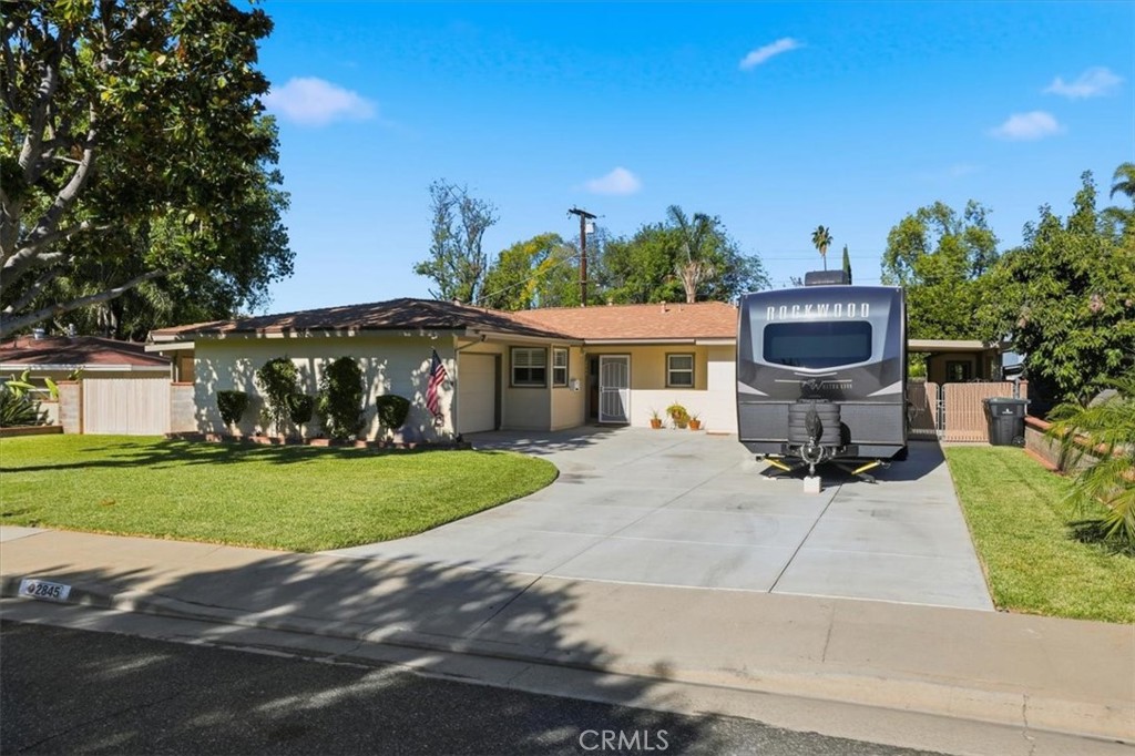 2845 Iron Hills Way Riverside, CA 92506 - Photo 1 of 34