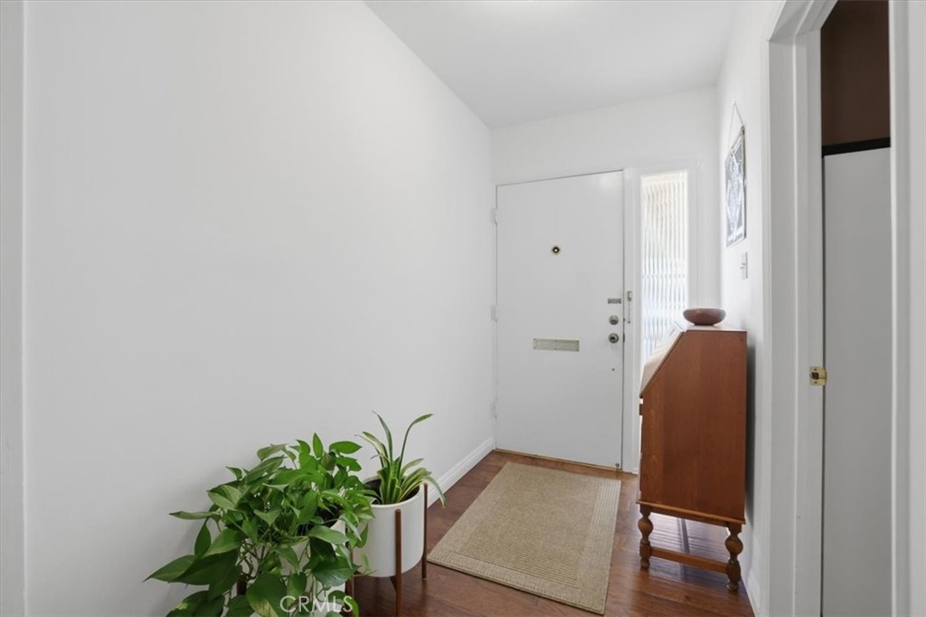 2845 Iron Hills Way Riverside, CA 92506 - Photo 5 of 34