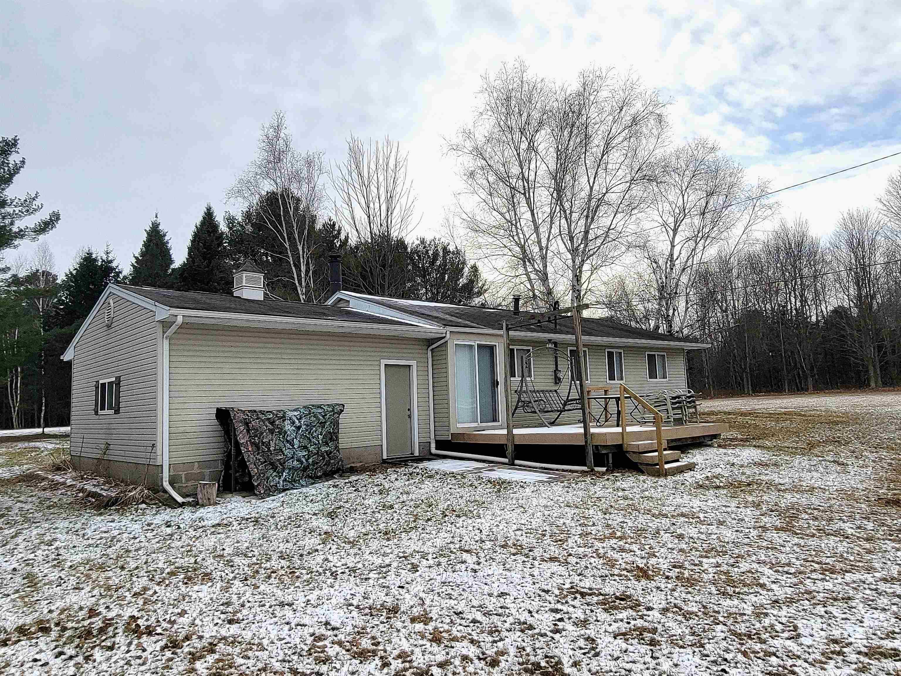 5601 Hintz Road Palms, MI 48465 - Photo 17 of 21