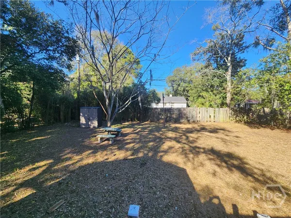 $1,750 | 2106 South Fernwood Drive, Savannah, GA 31404