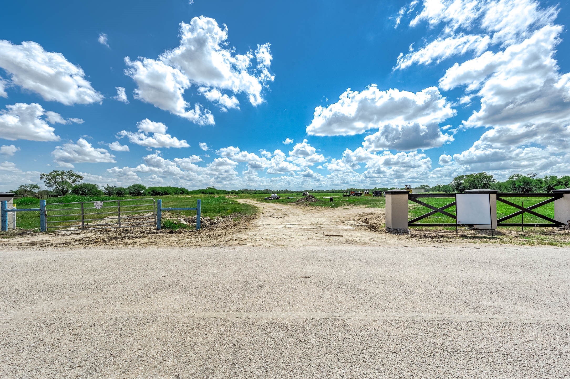 13927 Routt Point Road Needville, TX 77461 - Photo 4 of 9 a view of a house with a yard