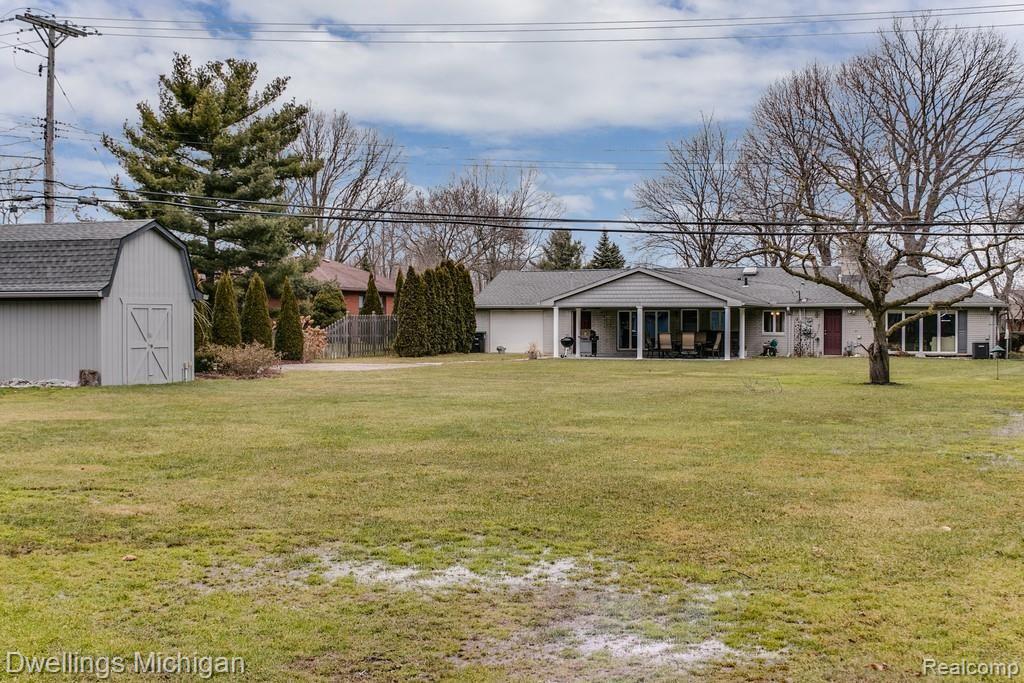 21853 Superior Road Taylor, MI 48180 - Photo 29 of 35 IMG_0231.jpg