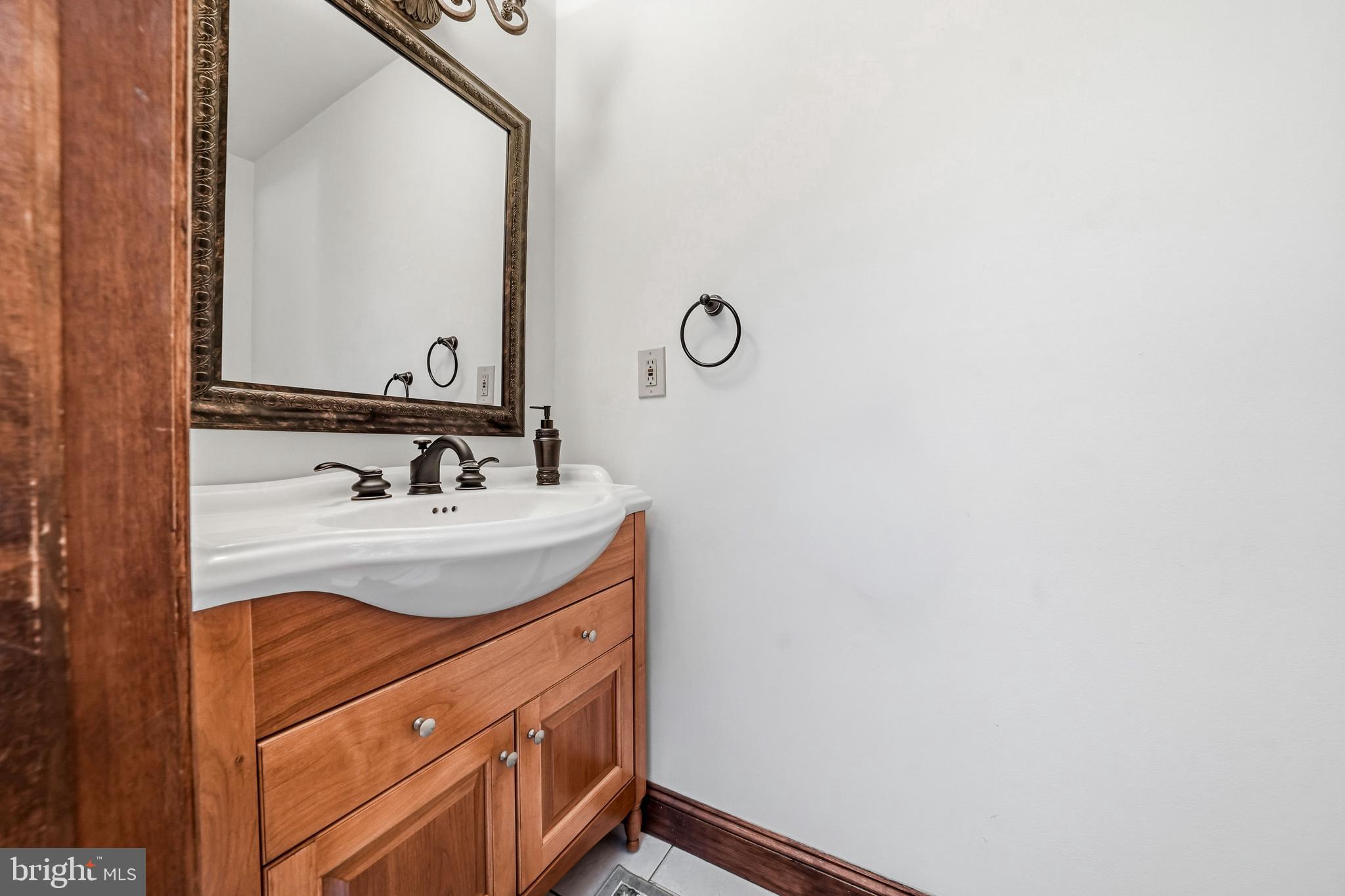 104 Mt Laurel Road Moorestown, NJ 08057 - Photo 25 of 58