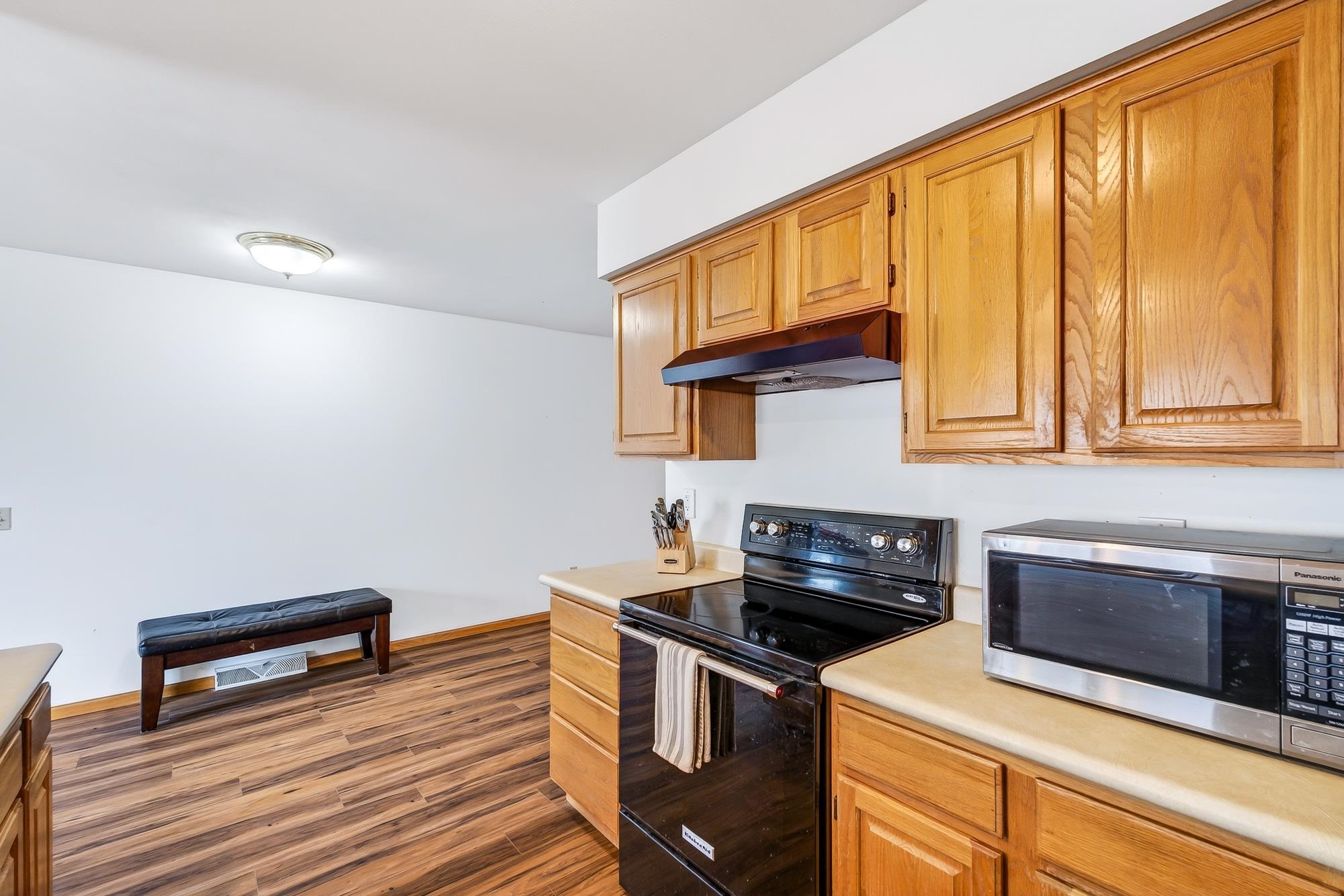 2107 Canterbury Road Madison, WI 53711 - Photo 14 of 44