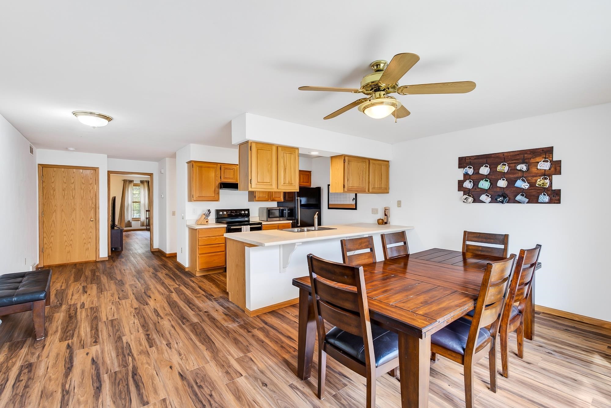 2107 Canterbury Road Madison, WI 53711 - Photo 16 of 44