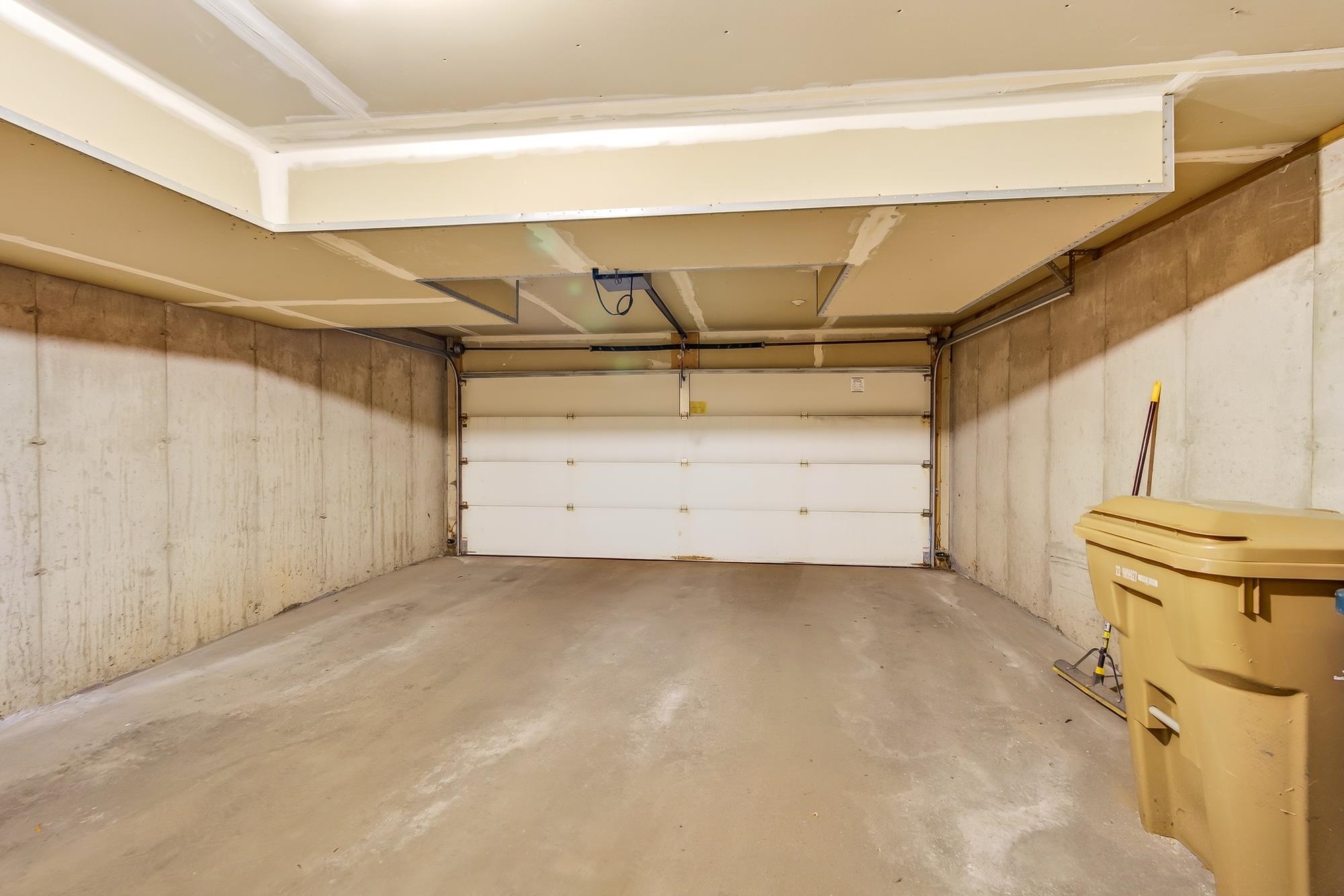 2107 Canterbury Road Madison, WI 53711 - Photo 39 of 44