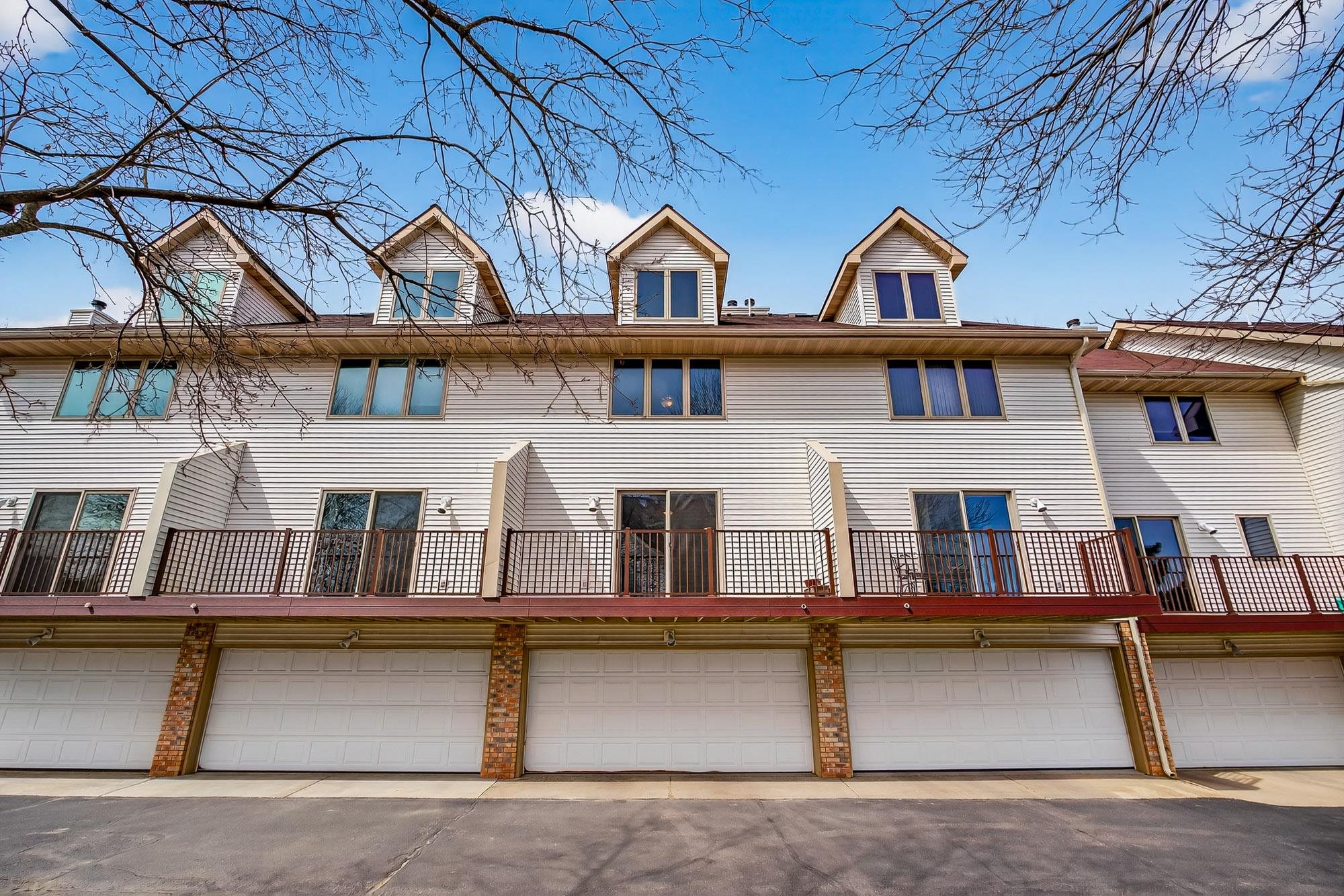 2107 Canterbury Road Madison, WI 53711 - Photo 41 of 44