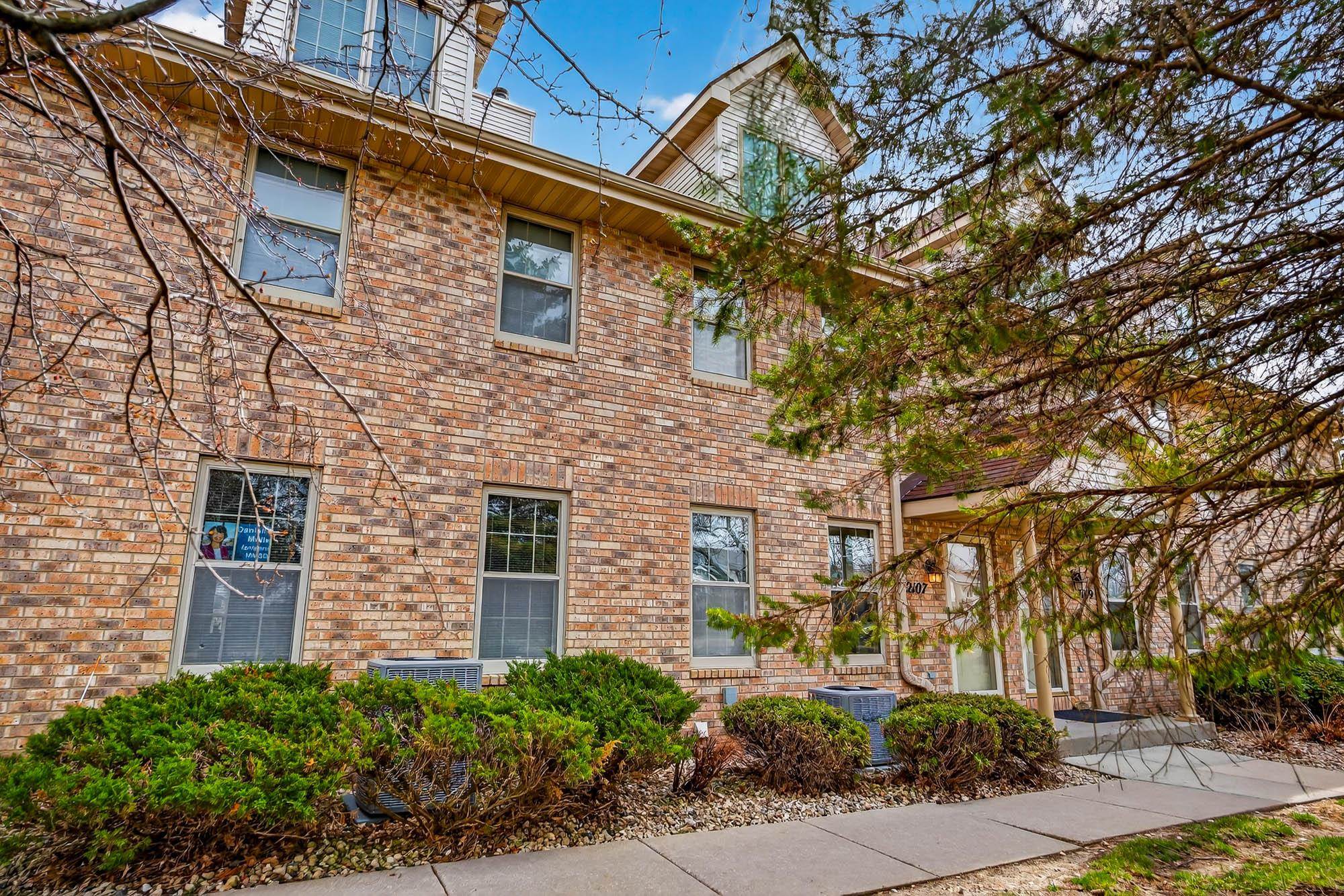 2107 Canterbury Road Madison, WI 53711 - Photo 5 of 44