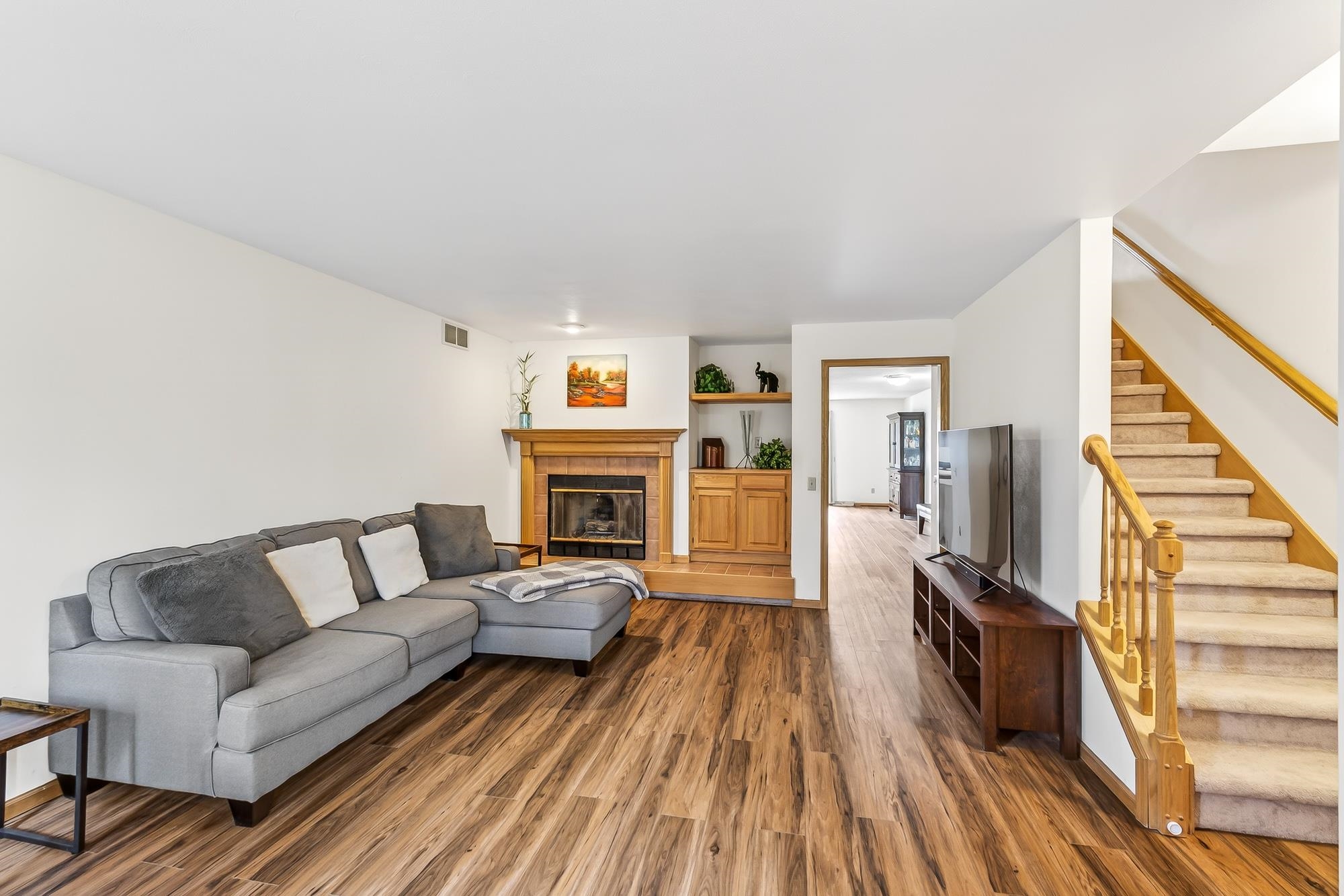 2107 Canterbury Road Madison, WI 53711 - Photo 6 of 44