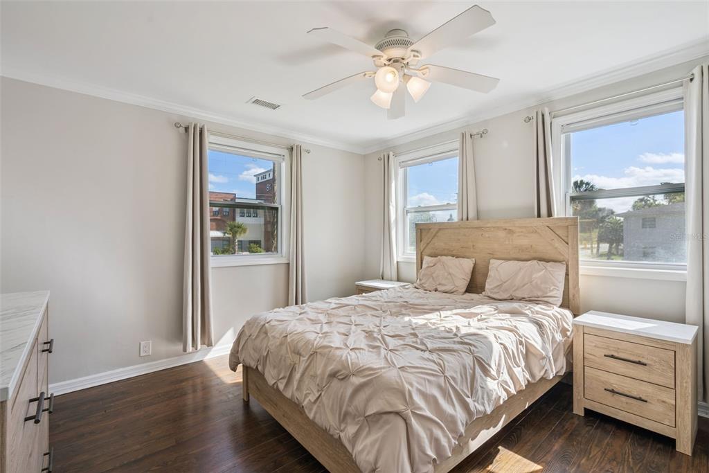 334 West Howry Avenue DeLand, FL 32720 - Photo 11 of 28