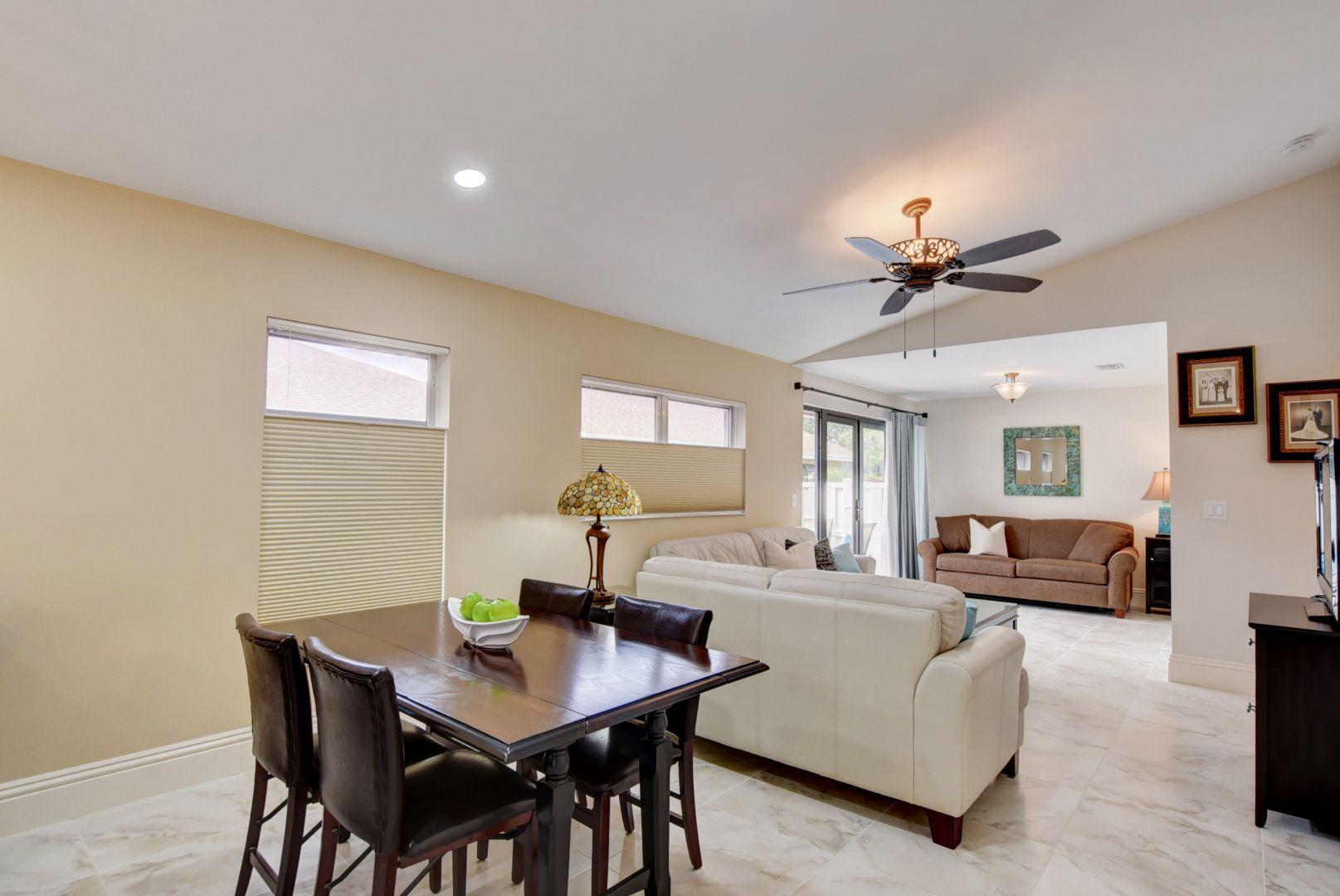 8145 Springtree Road Boca Raton, FL 33496 - Photo 6 of 20 09_ebf_7895and4more