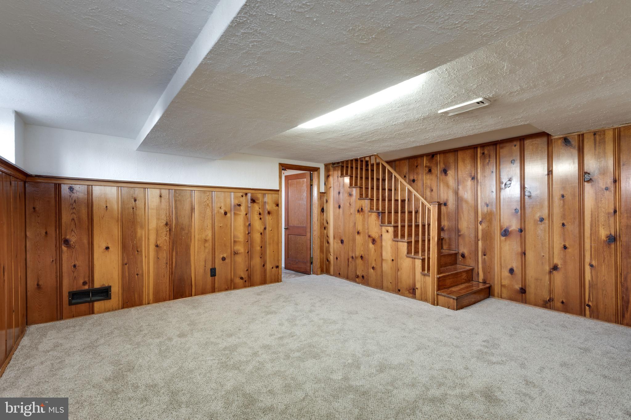 7846 Rockbourne Road Baltimore, MD 21222 - Photo 23 of 35