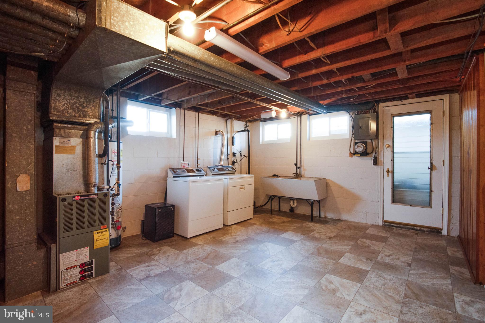 7846 Rockbourne Road Baltimore, MD 21222 - Photo 25 of 35