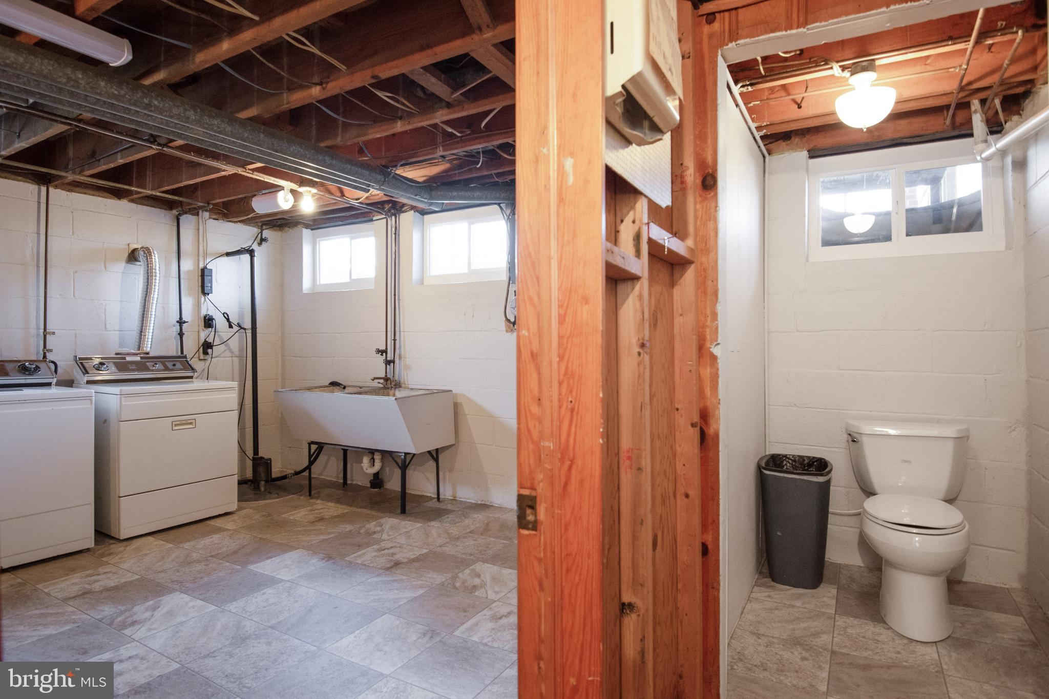 7846 Rockbourne Road Baltimore, MD 21222 - Photo 26 of 35