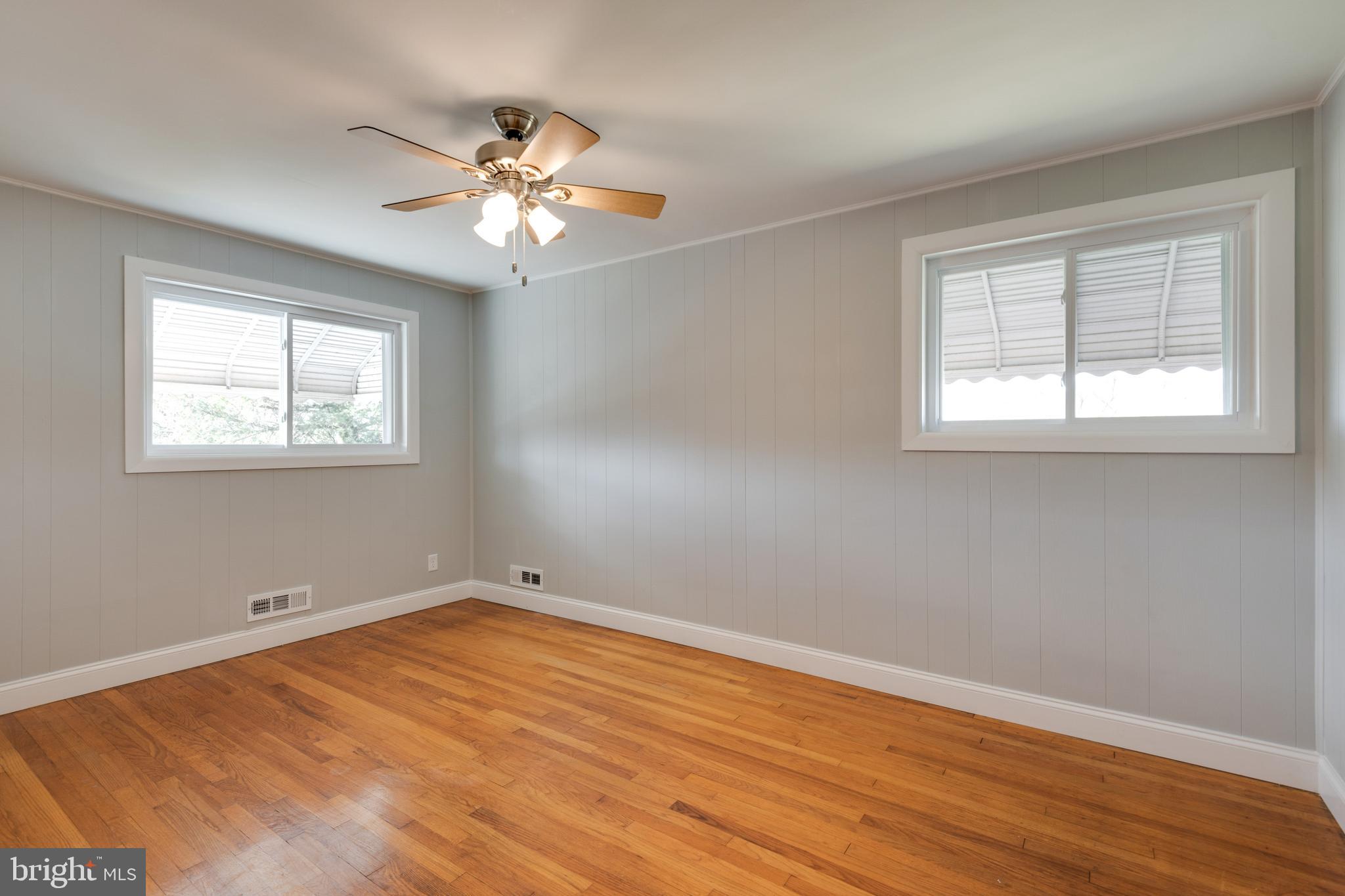 7846 Rockbourne Road Baltimore, MD 21222 - Photo 5 of 35