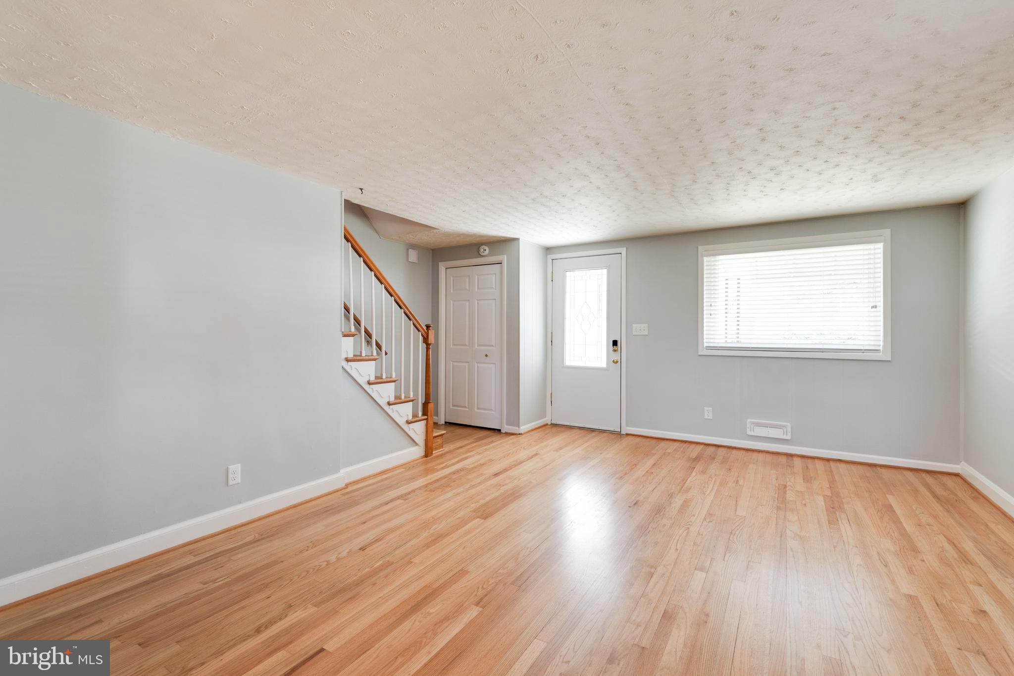 7846 Rockbourne Road Baltimore, MD 21222 - Photo 9 of 35