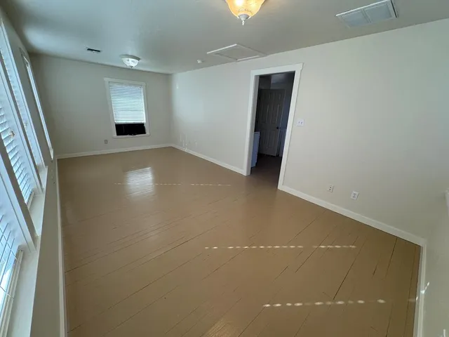 $1,250 | 605 South Washington Street, Unit A, Fredericksburg, TX 78624