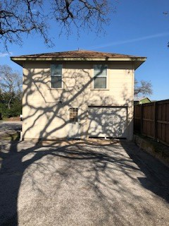 605 South Washington Street, Unit A Fredericksburg, TX 78624 - Photo 3 of 20