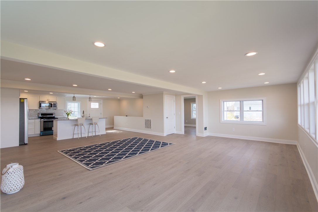 1100 Anthony Road Portsmouth, RI 02871 - Photo 12 of 38 Gallery Image 12