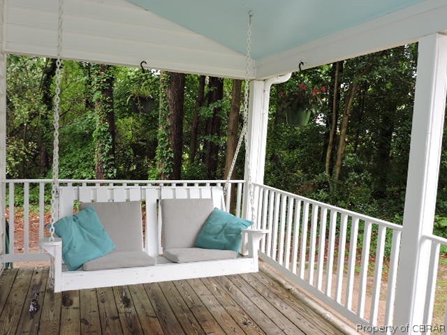 7439 Joseph Lewis Road Hayes, VA 23072 - Photo 7 of 38 FRONT PORCH