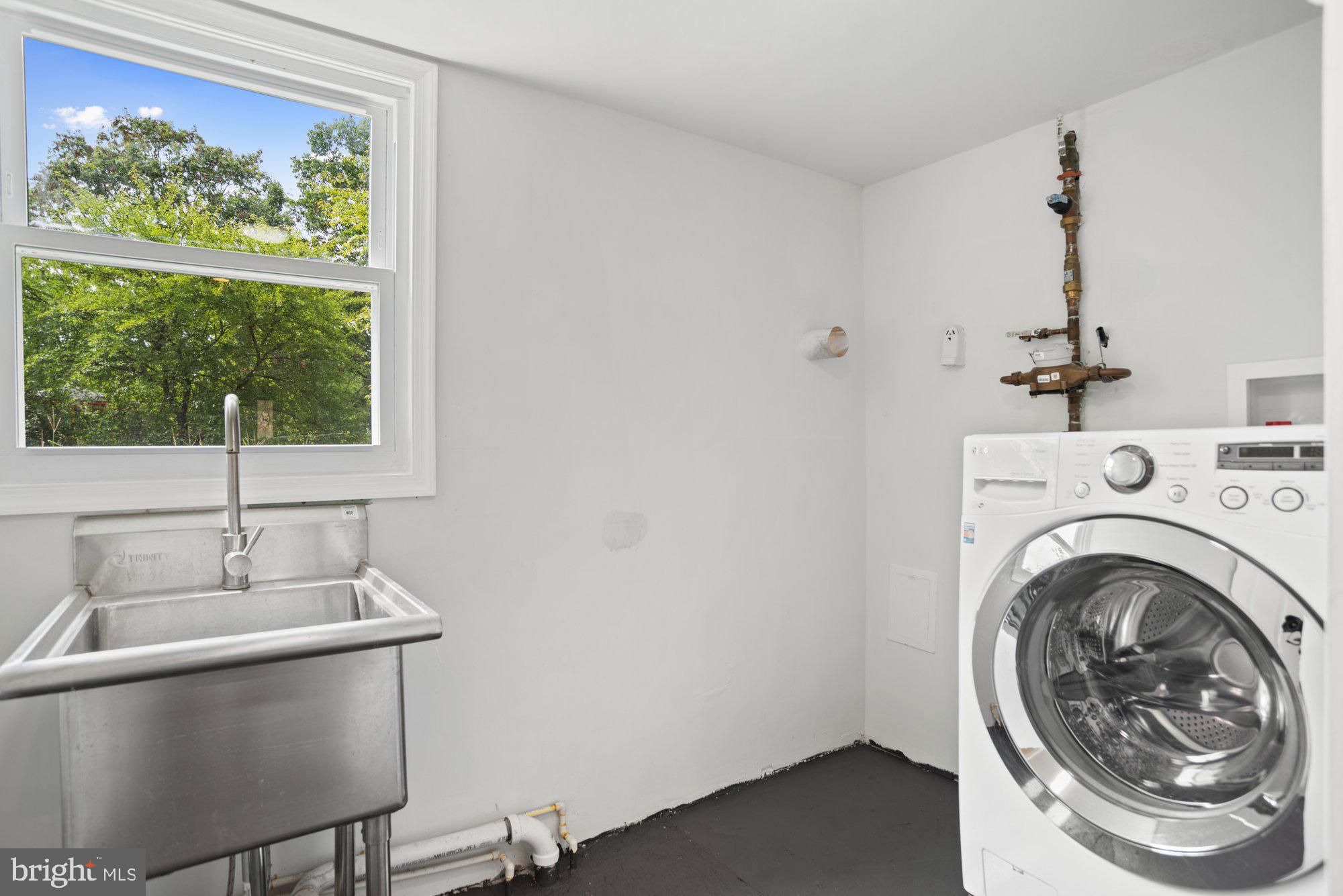 9015 Longbow Road Fort Washington, MD 20744 - Photo 11 of 27