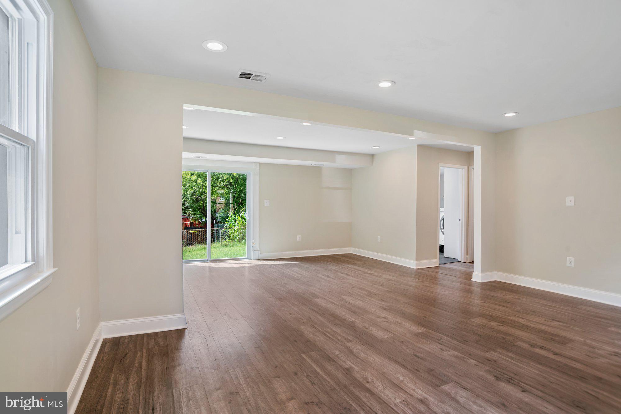 9015 Longbow Road Fort Washington, MD 20744 - Photo 4 of 27