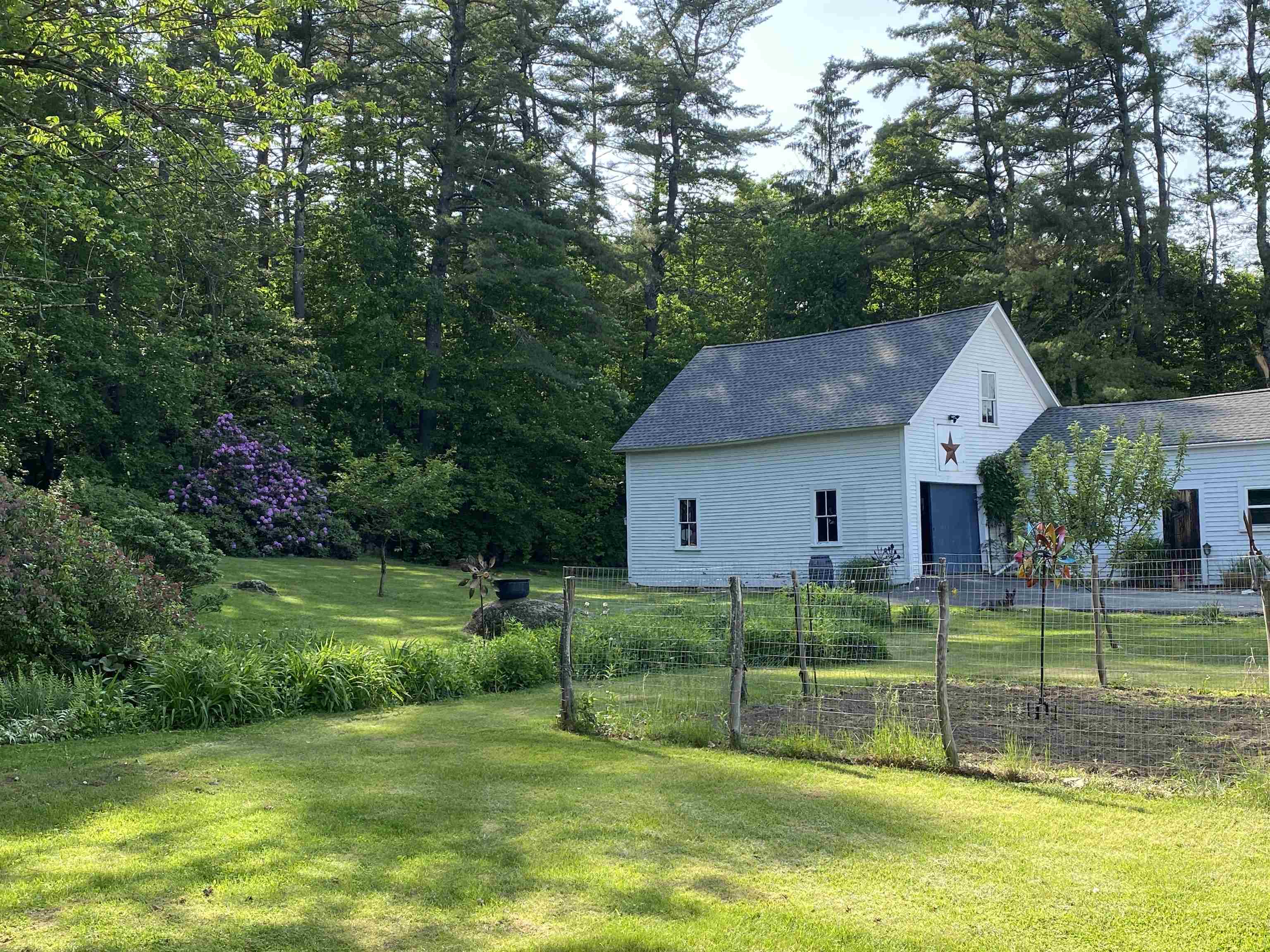 455 Rush Road Henniker, NH 03242 - Photo 33 of 39