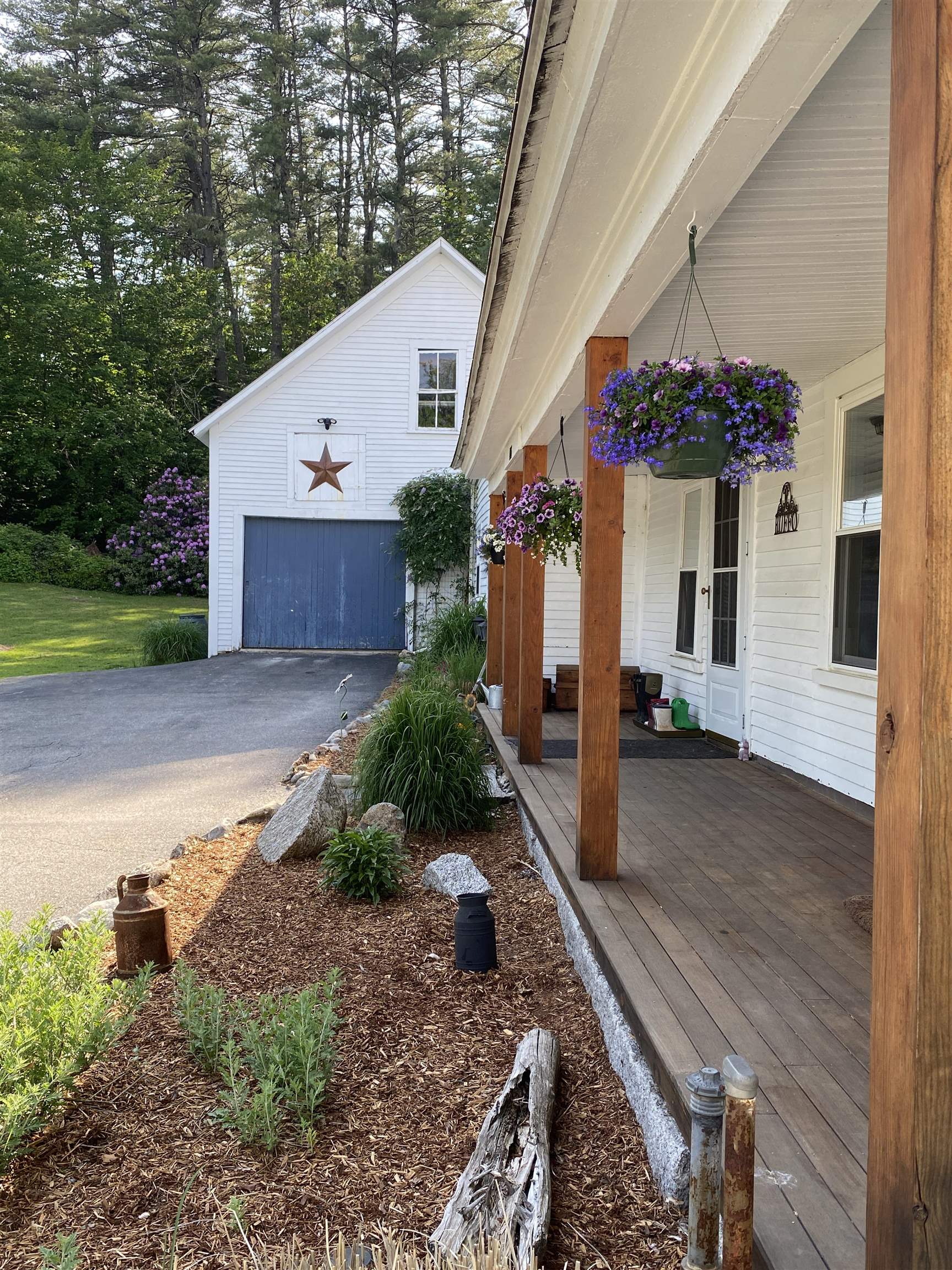 455 Rush Road Henniker, NH 03242 - Photo 4 of 39