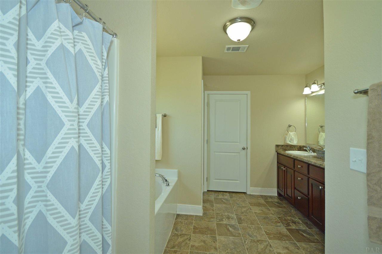 9869 South Trace Road Milton, FL 32583 - Photo 36 of 49