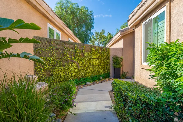 a view of a back yard of the house